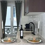 Montparnasse Charming Studio